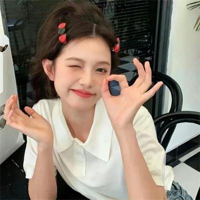 社恐的我被迫闪婚国民女神