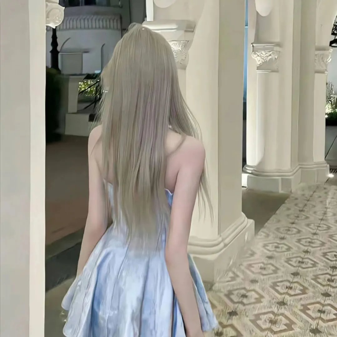 嫁进豪门后，小可怜被宠上天